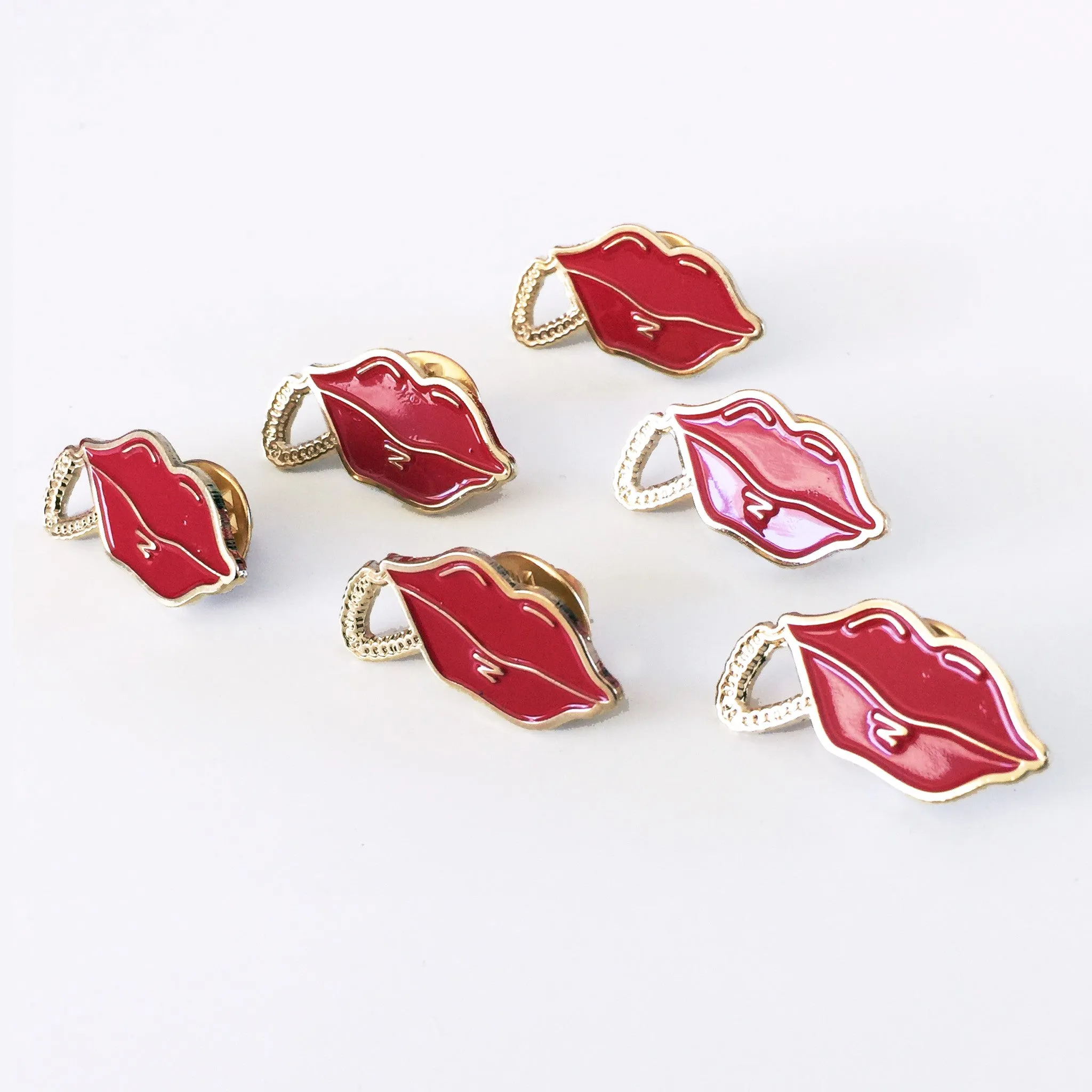 80's Lips Phone Brooch