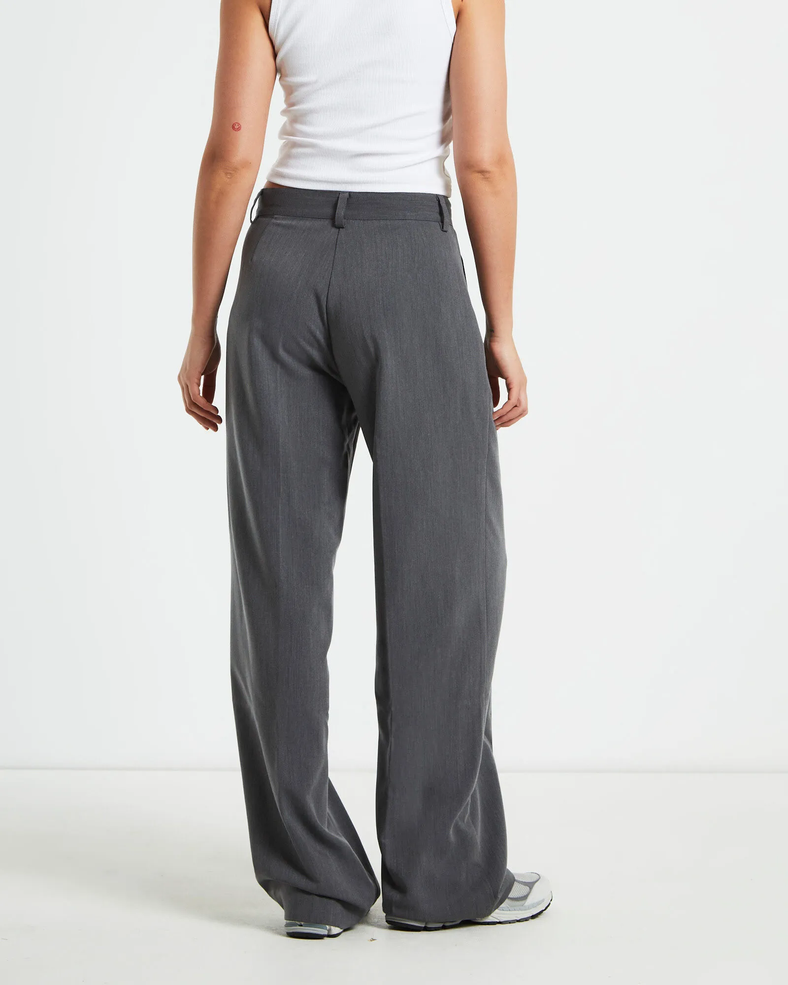 Alice In The Eve Maeve Wide Leg Pants in Slate Grey