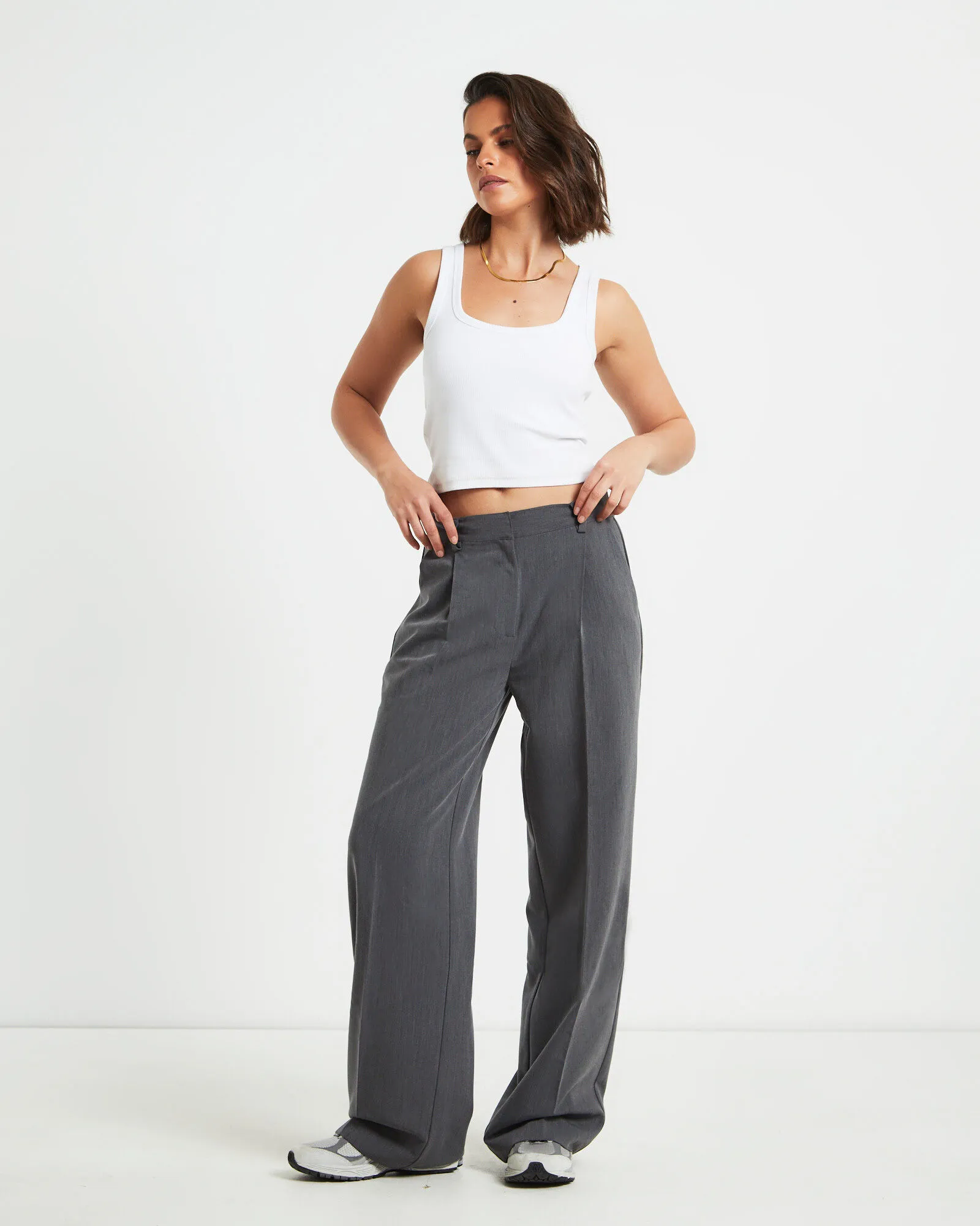 Alice In The Eve Maeve Wide Leg Pants in Slate Grey