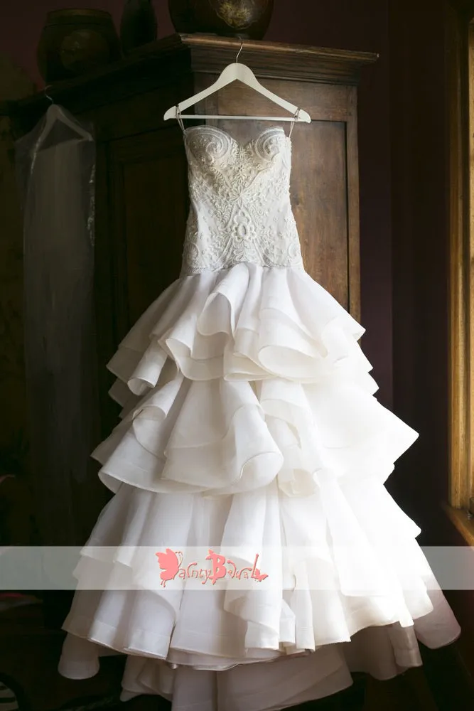 Beautiful Beaded Lace Sweetheart Strapless Ruffles Tiered Organza Bridal Gowns