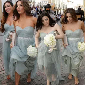 Elegant Sweetheart Tulle Sleeveless Bridesmaid Gown