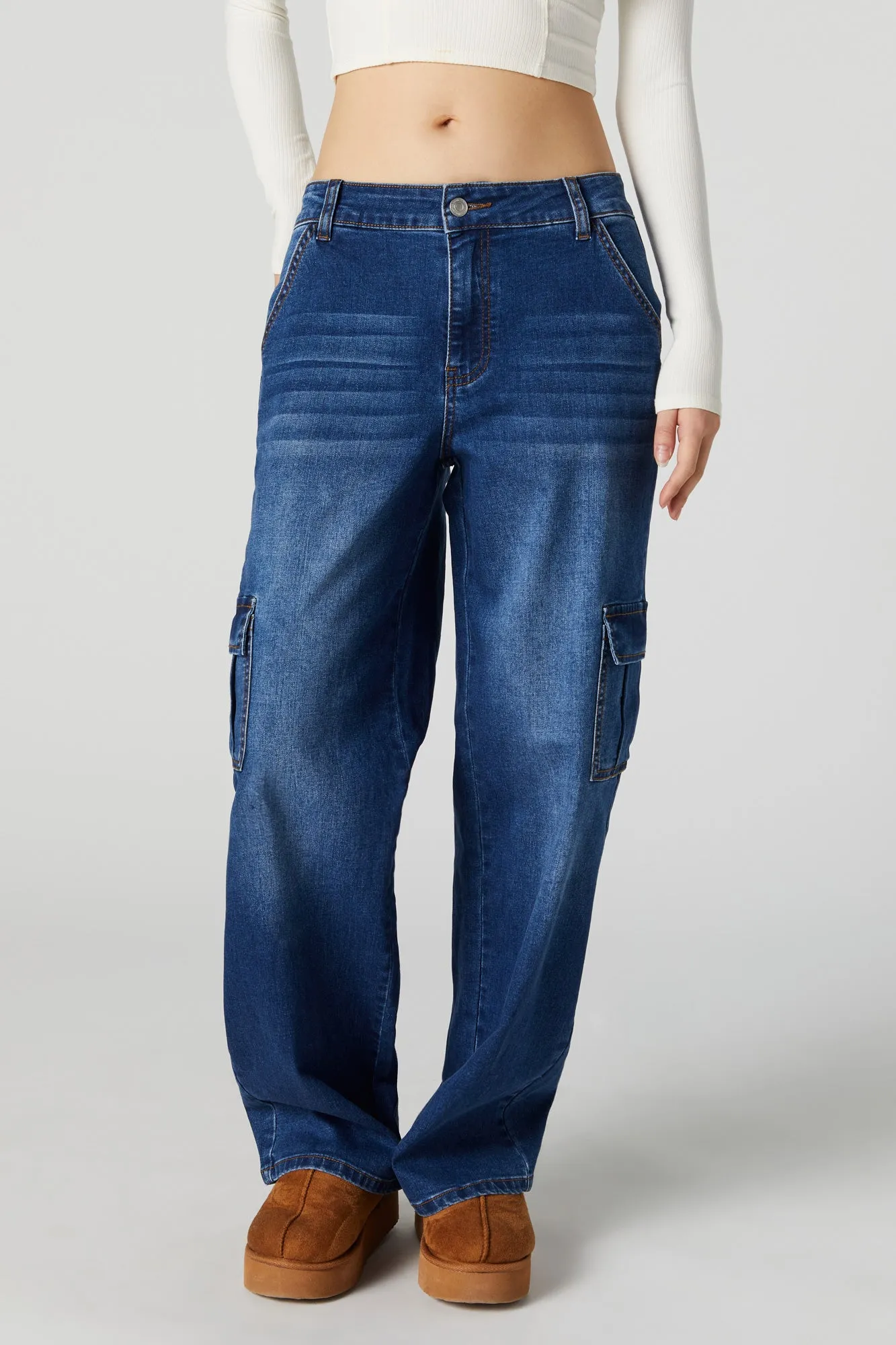 Wide Leg Cargo Jeans