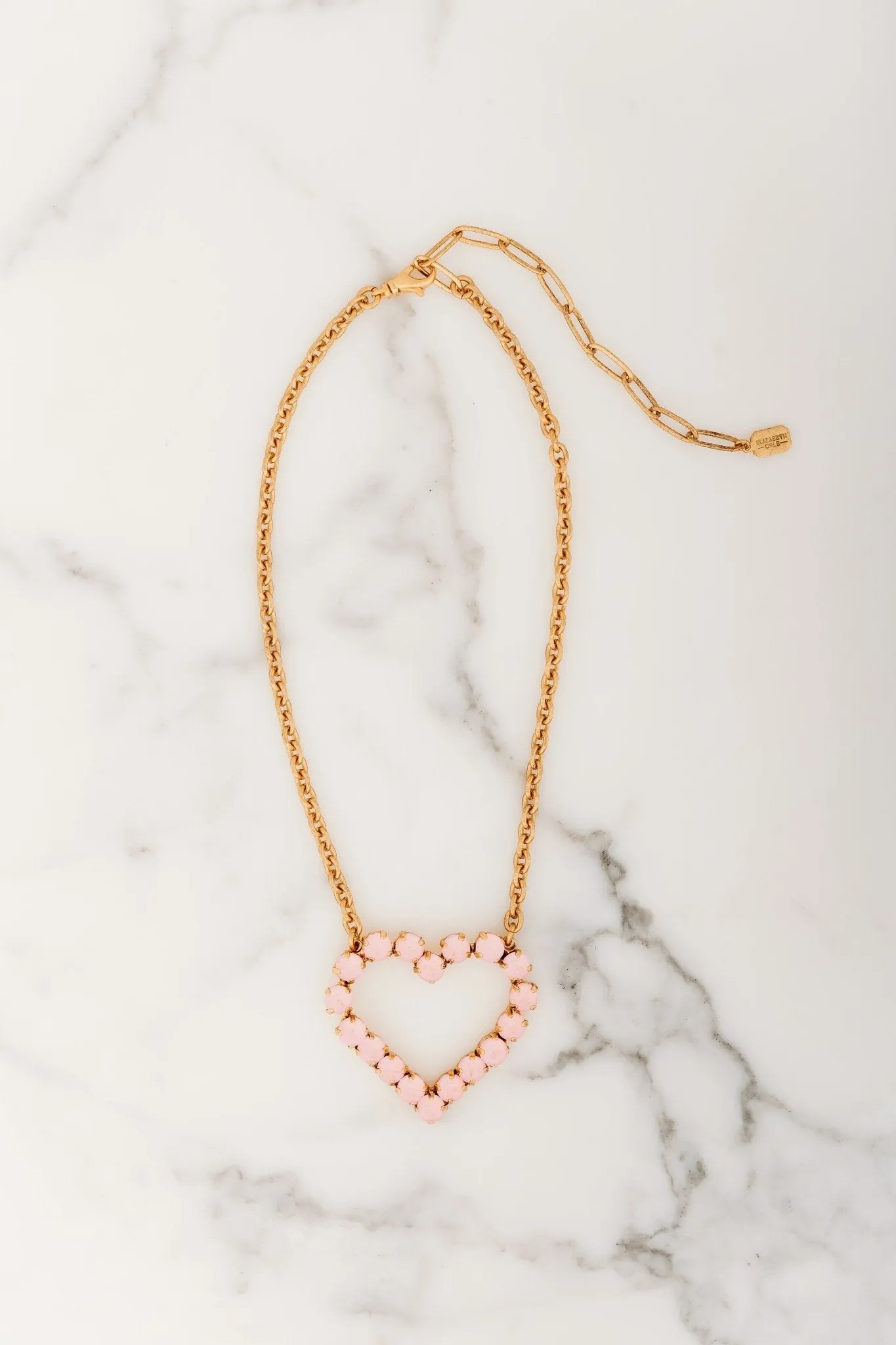 Chic Amora Necklace