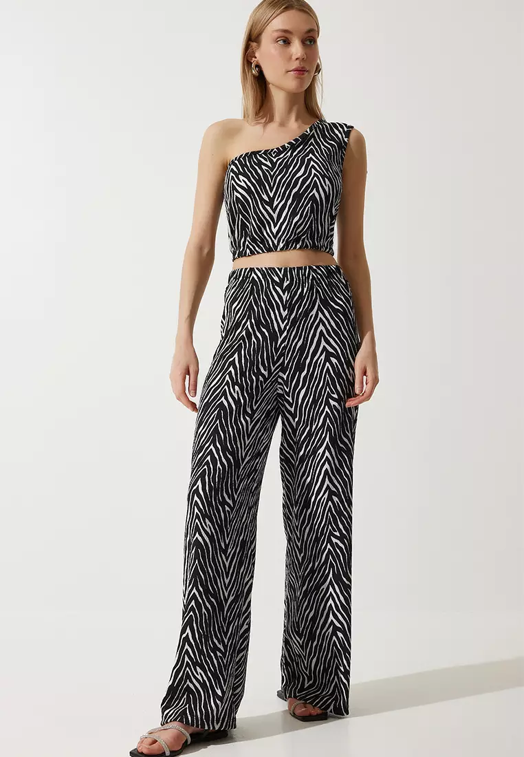 Happiness Istanbul Patterned Crop Top and Wide Leg Pants Set