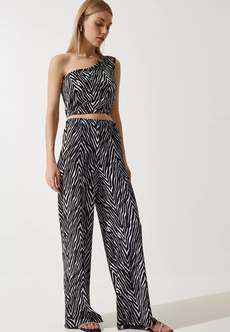 Happiness Istanbul Patterned Crop Top and Wide Leg Pants Set