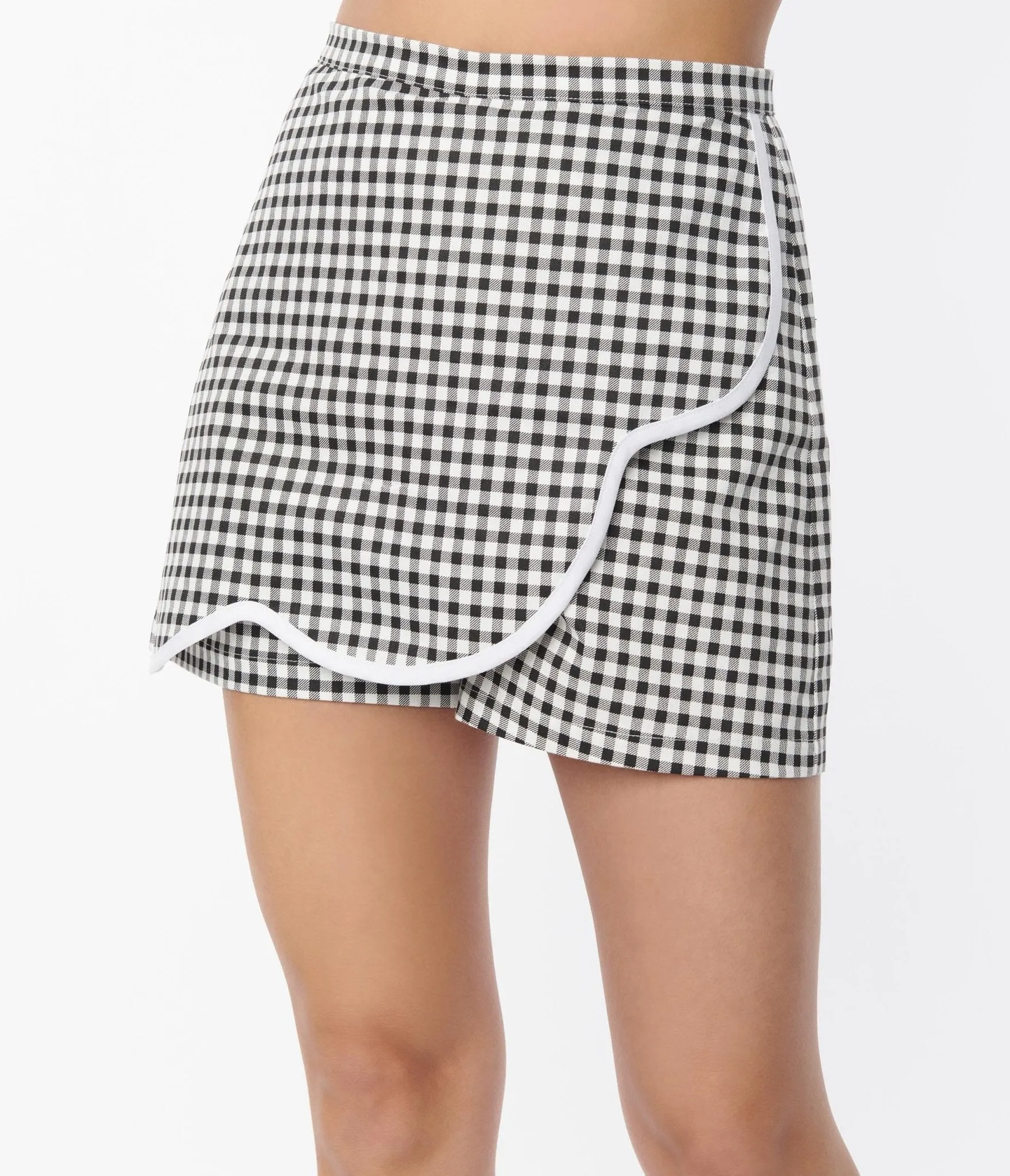 Trendy Gingham Faux Wrap Scalloped Skort