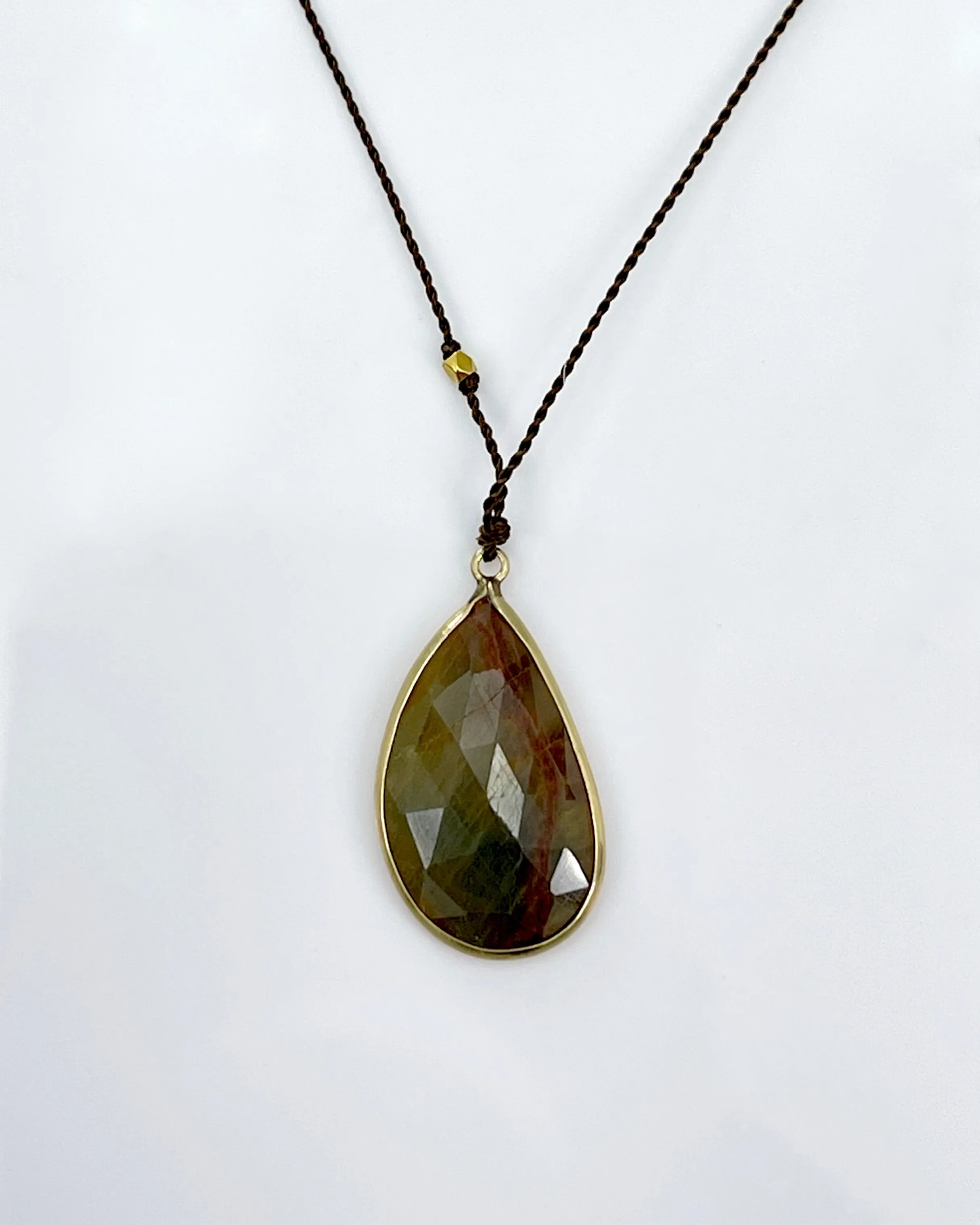 Single Stone Necklaces