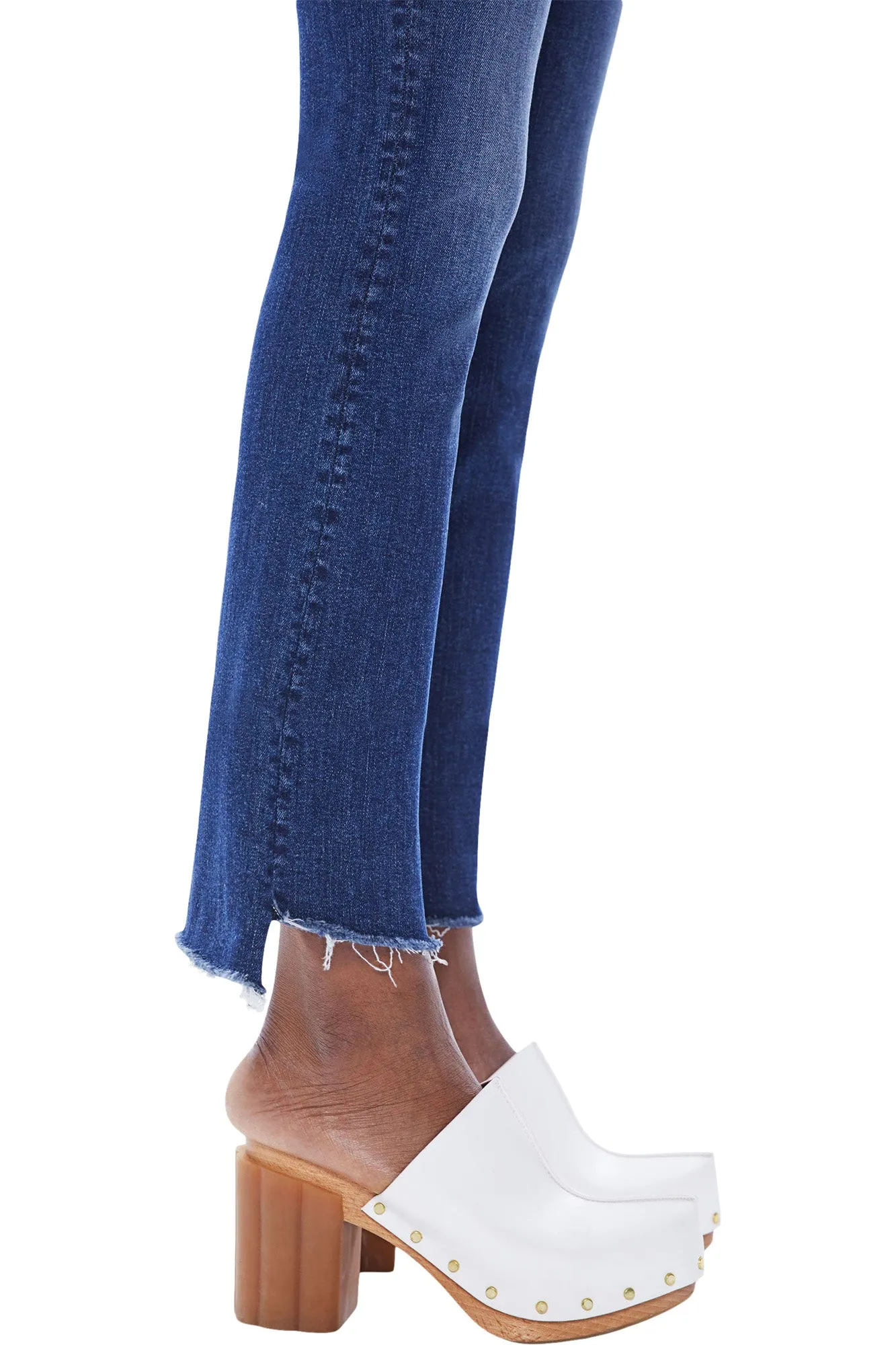 Teaming Up Insider Crop Step Fray Denim by MOTHER