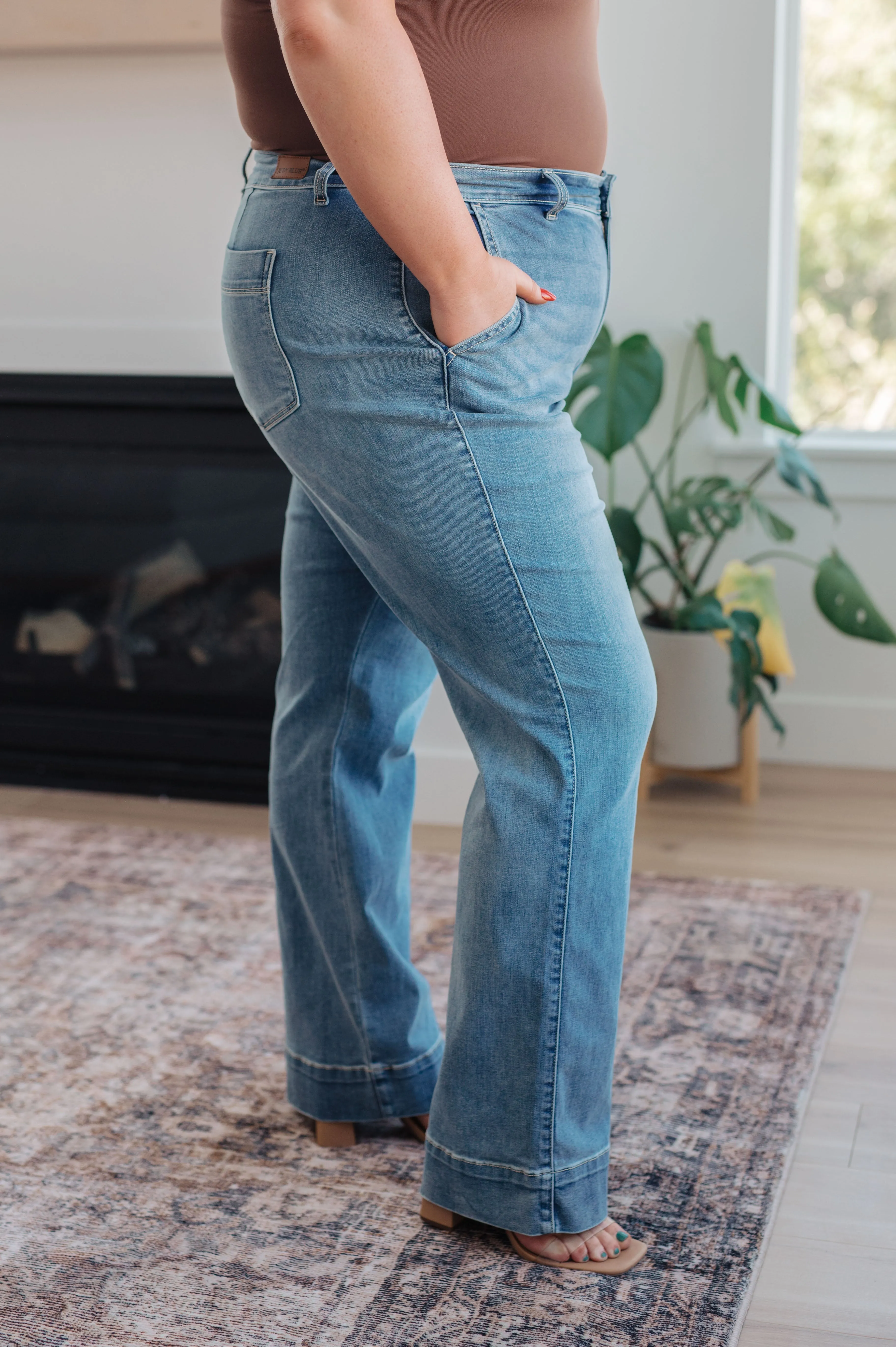 Mindy Mid Rise Wide Leg Jeans